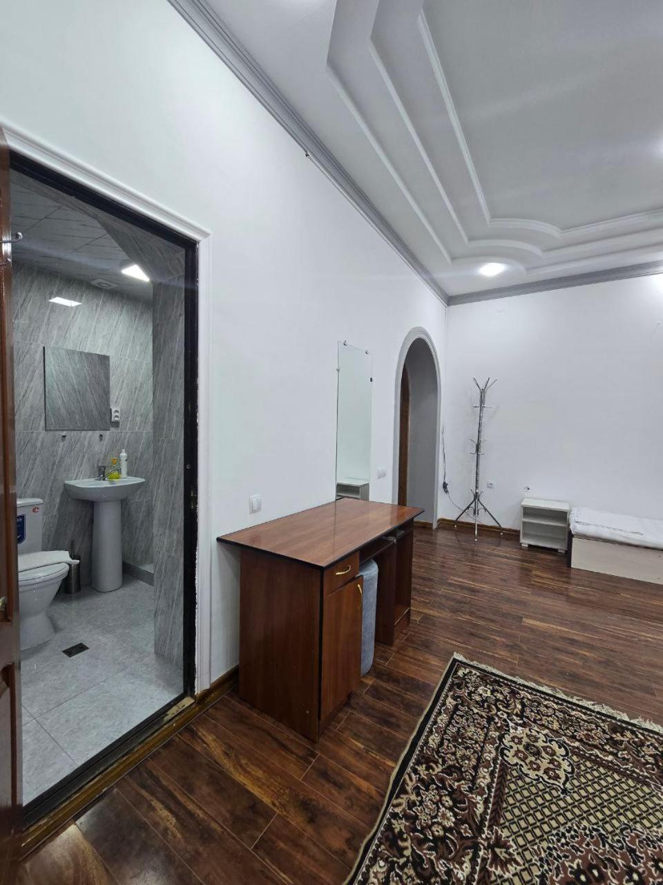 Guesto Hostel Taškent Exteriér fotografie