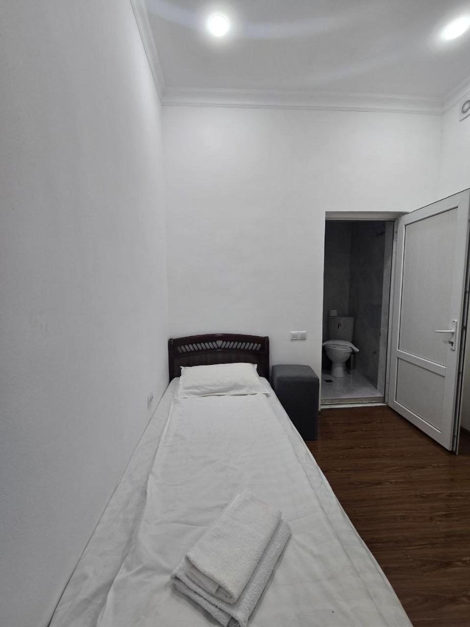 Guesto Hostel Taškent Exteriér fotografie